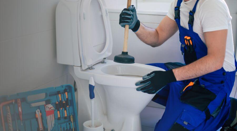 Professional emergency plumber services in Union City